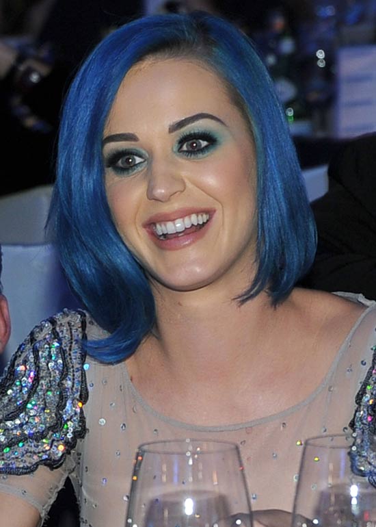 Katy-Perry-Blue-Tinged-Bob