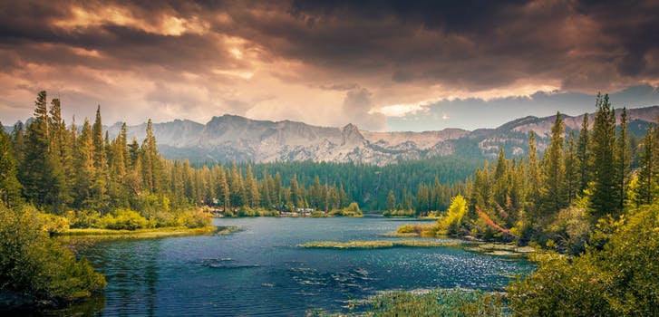 landscape-mountains-nature-clouds